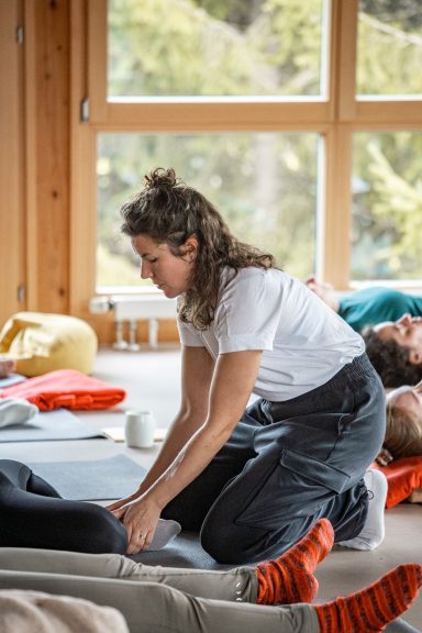 Unterstützende Berührungen